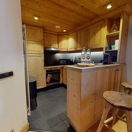 Le Lys Martagon Aparthotel 4*