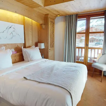 Le Lys Martagon Aparthotel 4*